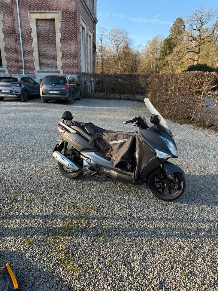 Sym GTS 125cc 2015 +Tucuano, Vélos & Vélomoteurs, Scooters | SYM, Comme neuf, Enlèvement ou Envoi