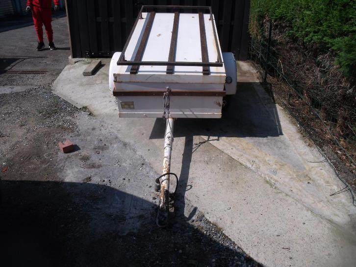 remorque fermée essieu simple, Autos : Divers, Remorques, Comme neuf, Enlèvement