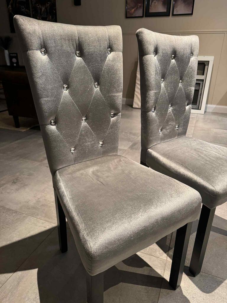 Chaises en velours, Huis en Inrichting, Stoelen, Zo goed als nieuw, Vijf, Zes of meer stoelen, Grijs, Ophalen