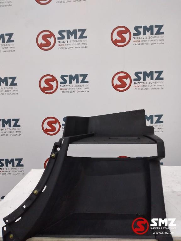 Occ tredeplankbehuizing links Volvo FH 82136982, Auto-onderdelen, Gebruikt, Volvo, Overige Auto-onderdelen
