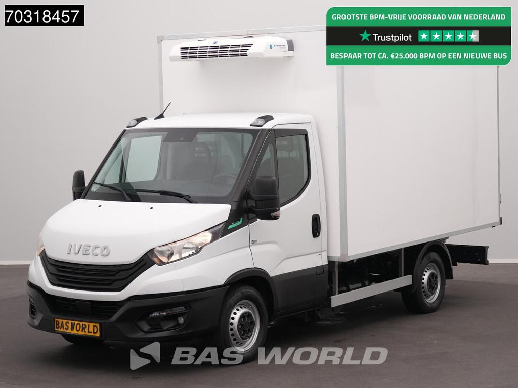 Iveco Daily 35S14 3.0L CNG Zijdeur Koelwagen Thermo King V-3, Auto's, Bestelwagens en Lichte vracht, Bedrijf, Te koop, Achteruitrijcamera
