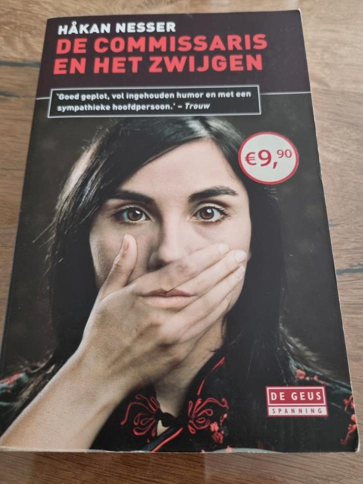 Håkan Nesser - De commissaris en het zwijgen, Boeken, Thrillers, Ophalen of Verzenden