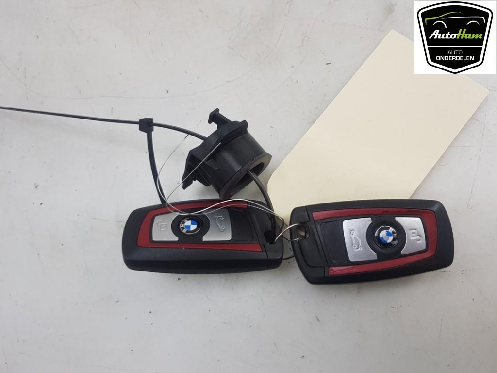 SLEUTEL BMW 1 serie (F21) (01-2010/12-2019), Auto-onderdelen, Overige Auto-onderdelen, BMW, Gebruikt