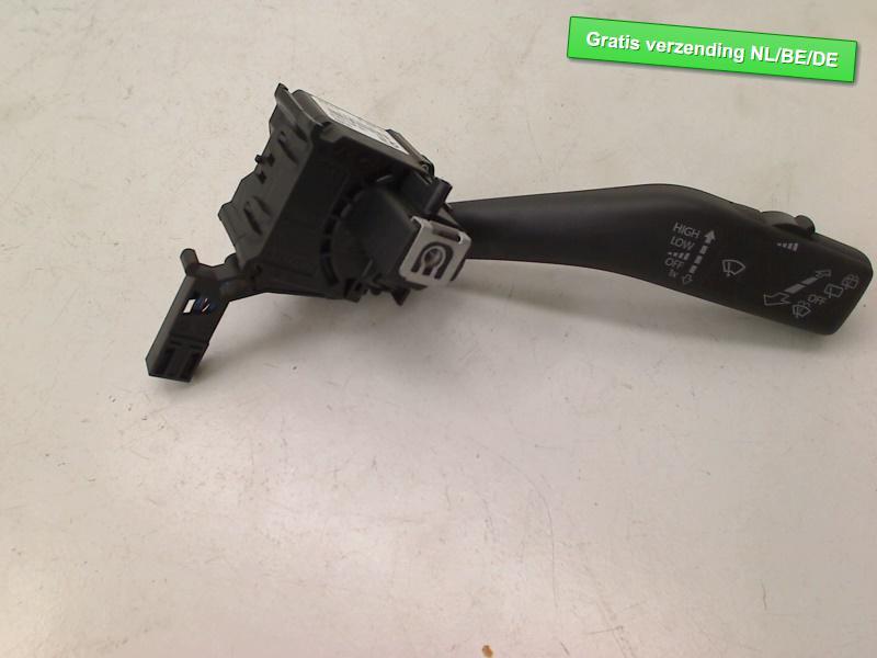 COMMUTATEUR DROIT Volkswagen Golf VI (5K1) (1k0953513e), Utilisé, De Bloemendaal 21 21
5221 EB  'S HERTOGENBOSCH, NL, Info@123Parts.nl