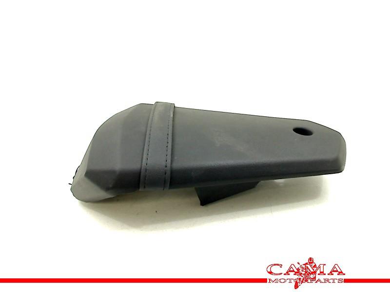 SIEGE ARRIÈRE Yamaha YZF R125 2014-2016 (YZF-R125 YZFR125), Dhr. S. di Majo, Utilisé, Info@cama-motorparts.nl, P.J. Troelstraweg 8 8
3144 CX  MAASSLUIS, NL