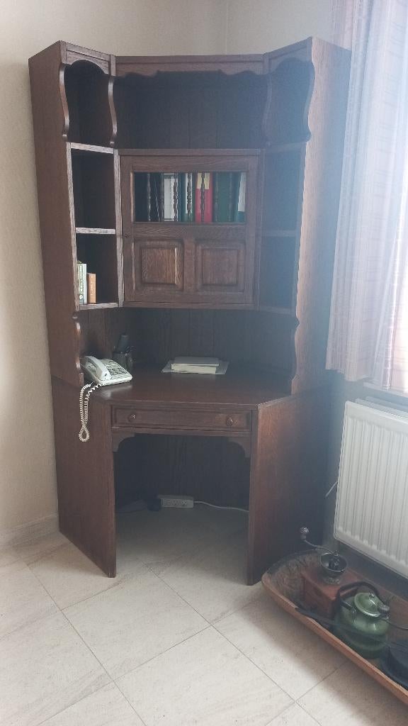 4 salon of eetkamerkasten, Ophalen