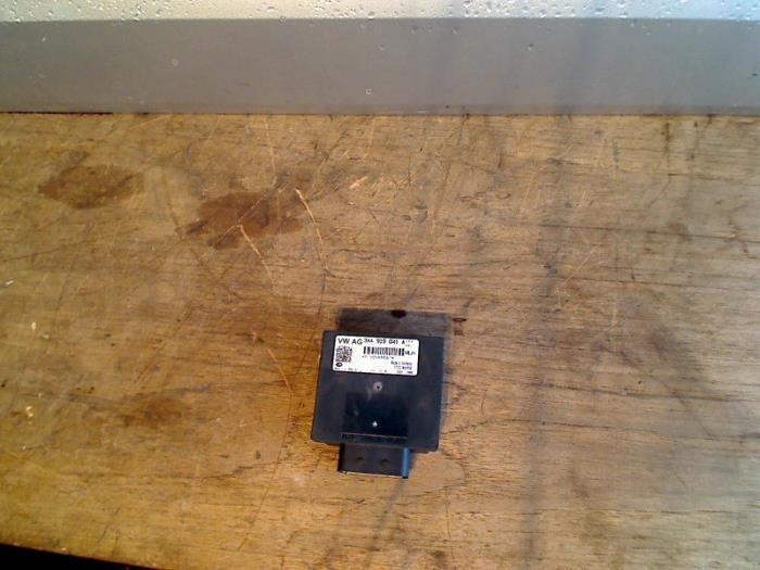 Régulateur de tension d'un Volkswagen Polo, Autos : Pièces & Accessoires, Autres pièces automobiles, Volkswagen, Utilisé, 3 mois de garantie