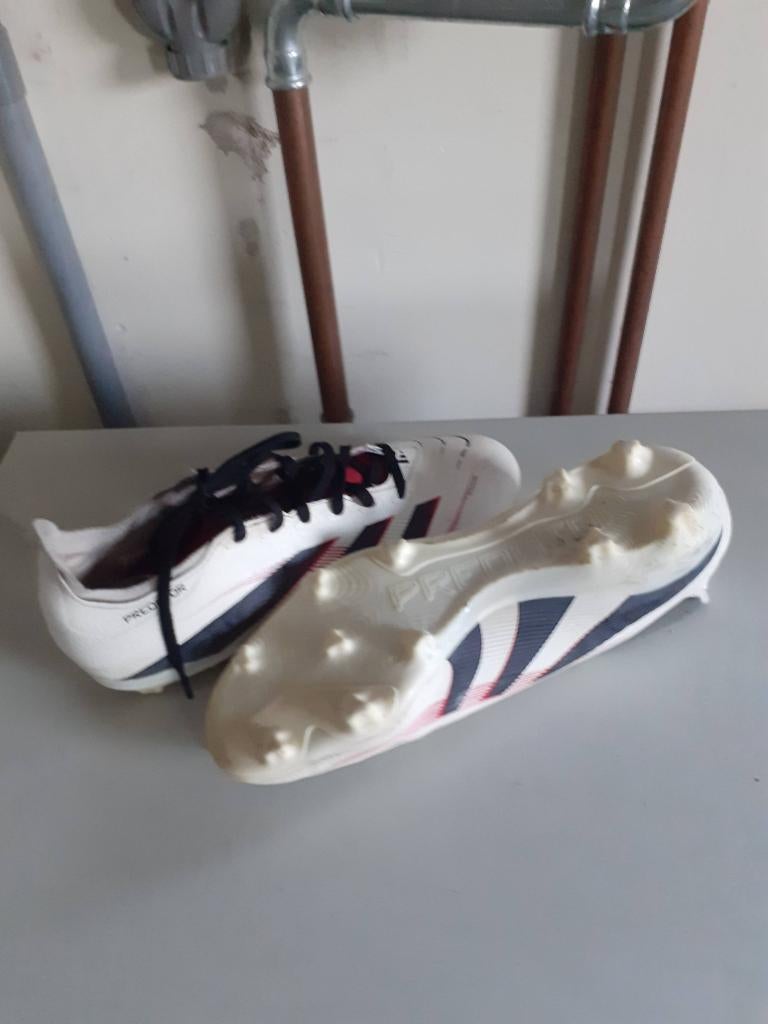 Voetbalschoenen, Sports & Fitness, Football, Enlèvement, Comme neuf, Chaussures