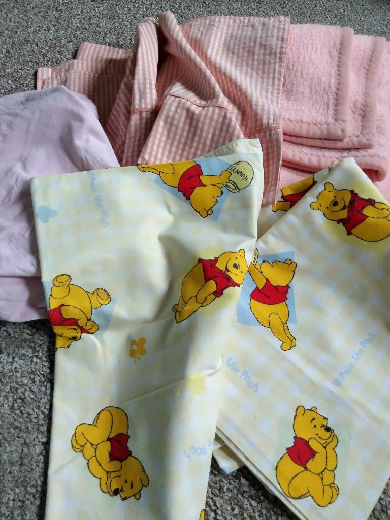 Deken en lakentjes kinderbedje, Enlèvement ou Envoi, Comme neuf, Couverture