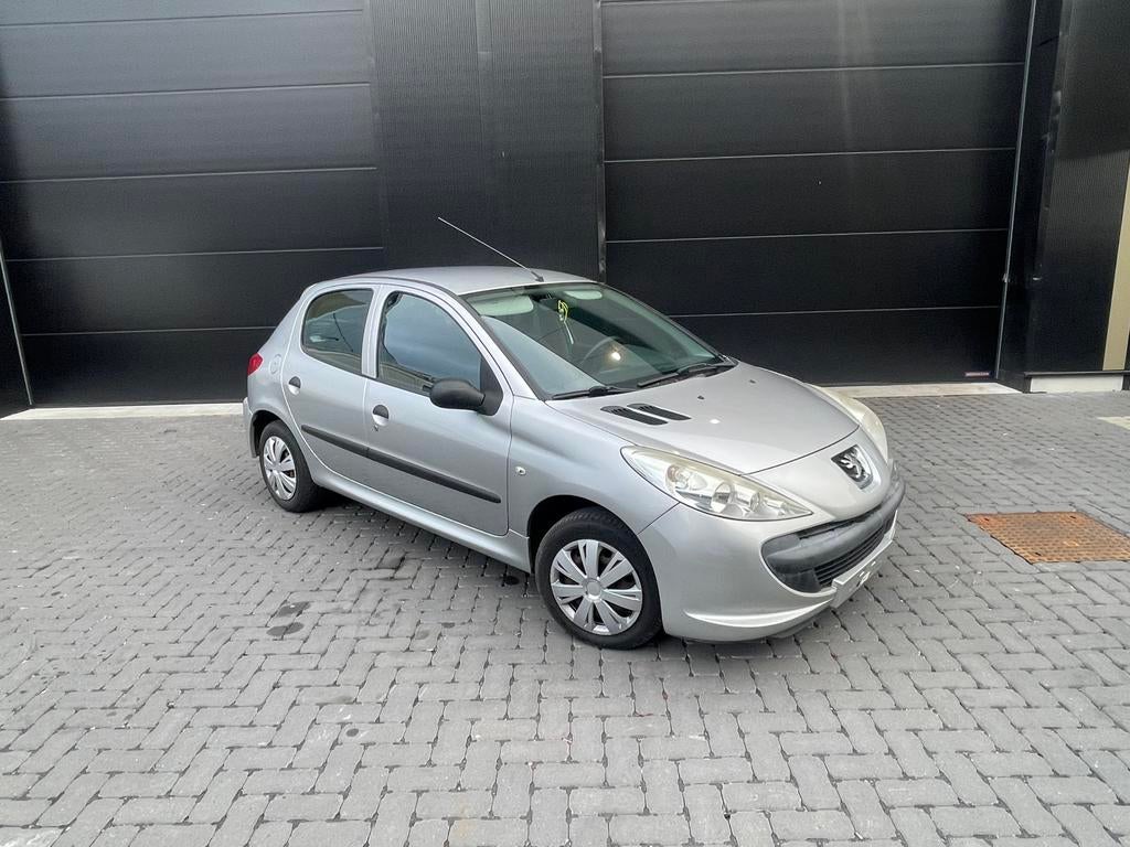Peugeot 206 + Essence 1.2 Euro 5 Carnet complet Contrôle Ok, Auto's, Peugeot, Stof, Zwart, Bedrijf, Handgeschakeld