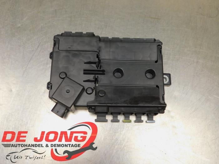 Boîte à fusibles d'un Mercedes C-Klasse, 3 mois de garantie, Utilisé, -, -