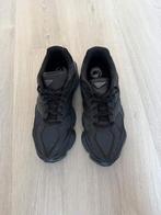 New Balance 9060 Noir 42,5, Enlèvement ou Envoi, New balance, Comme neuf, Baskets