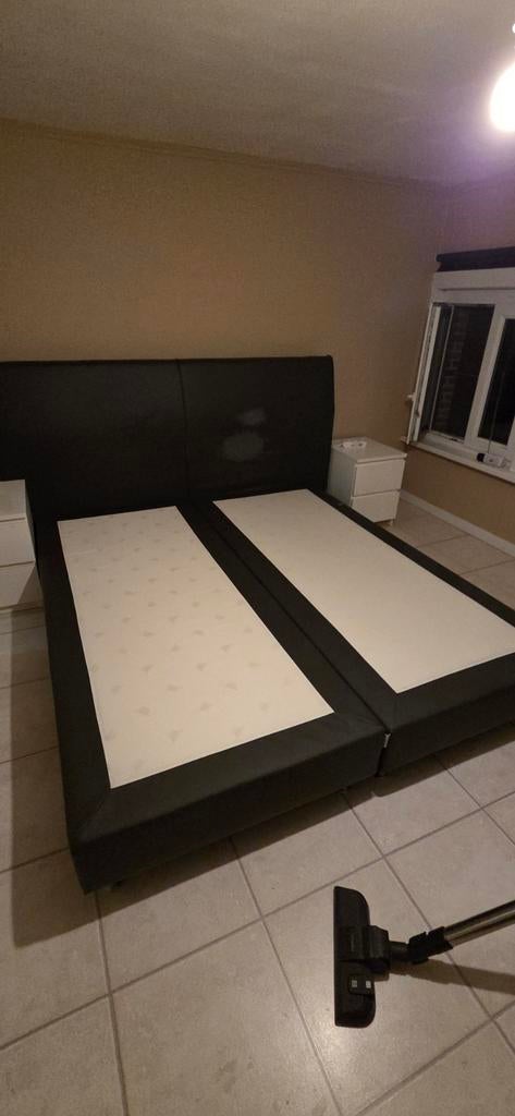 Boxspring 180cm gratis