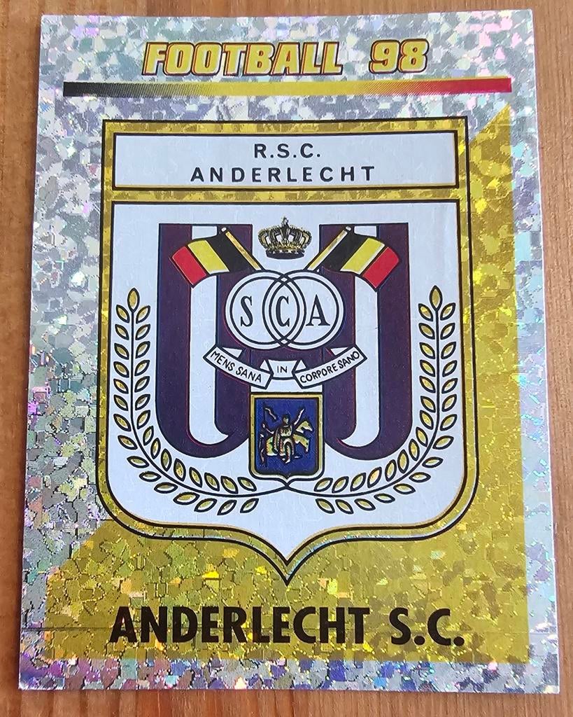 Panini Football 98 #28 Badge SC Anderlecht Voetbal!, Ophalen of Verzenden, Zo goed als nieuw, Sticker