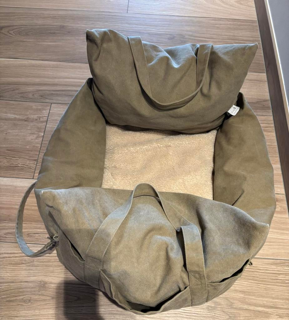 Hondenmand/autostoel, Ophalen, Zo goed als nieuw