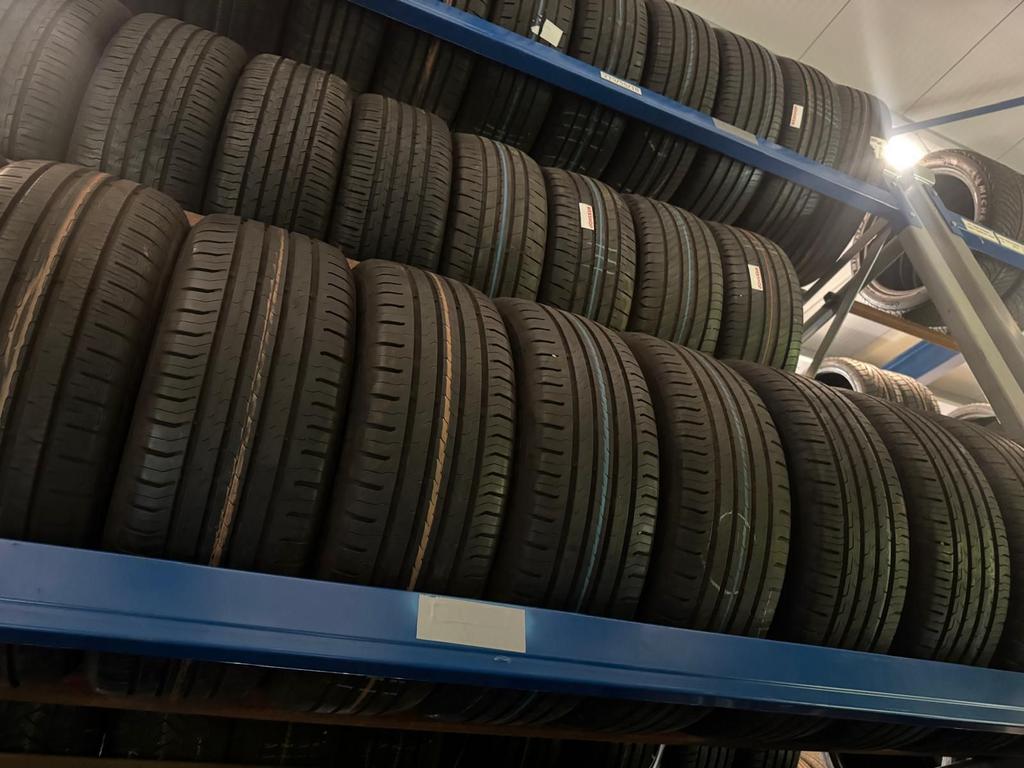 225/60/17 zomerbanden diverse A-merken 6+mm vanaf €50 p st., Auto-onderdelen, Banden en Velgen, Gebruikt, -, -, 17 inch