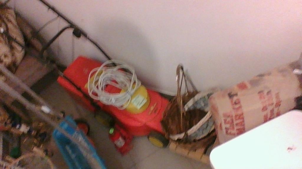 elektrische grasmachine met kabel gratis erbij, Ophalen, Zo goed als nieuw