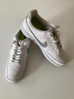 Nike sneakers, Wit, Nike, Ophalen of Verzenden, Zo goed als nieuw