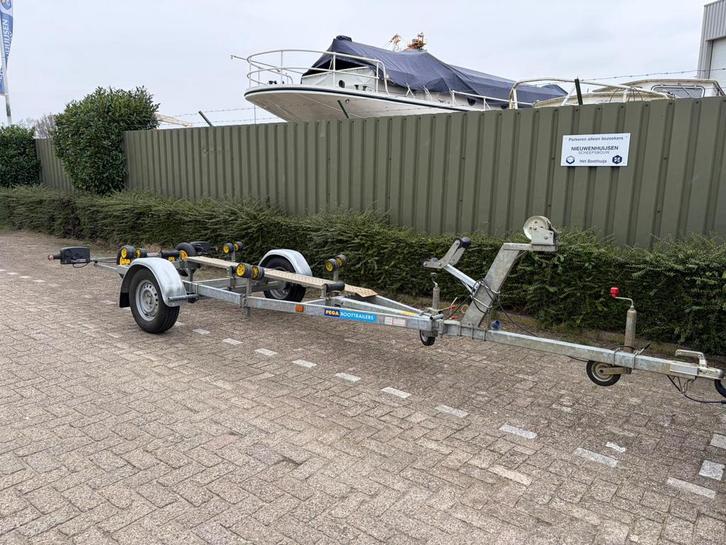 Pega SH 750 Wegklapbare dissel, Watersport en Boten, Boottrailers, Gebruikt, Minder dan 1500 kg, Minder dan 6 meter, Kantelbaar