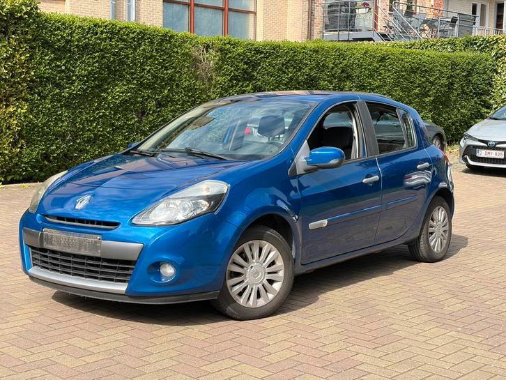 Renault Clio 3 1.2 essence PRETE A IMMATRICULER, Autos, Renault, Particulier, Clio, ABS, Phares directionnels, Airbags, Air conditionné