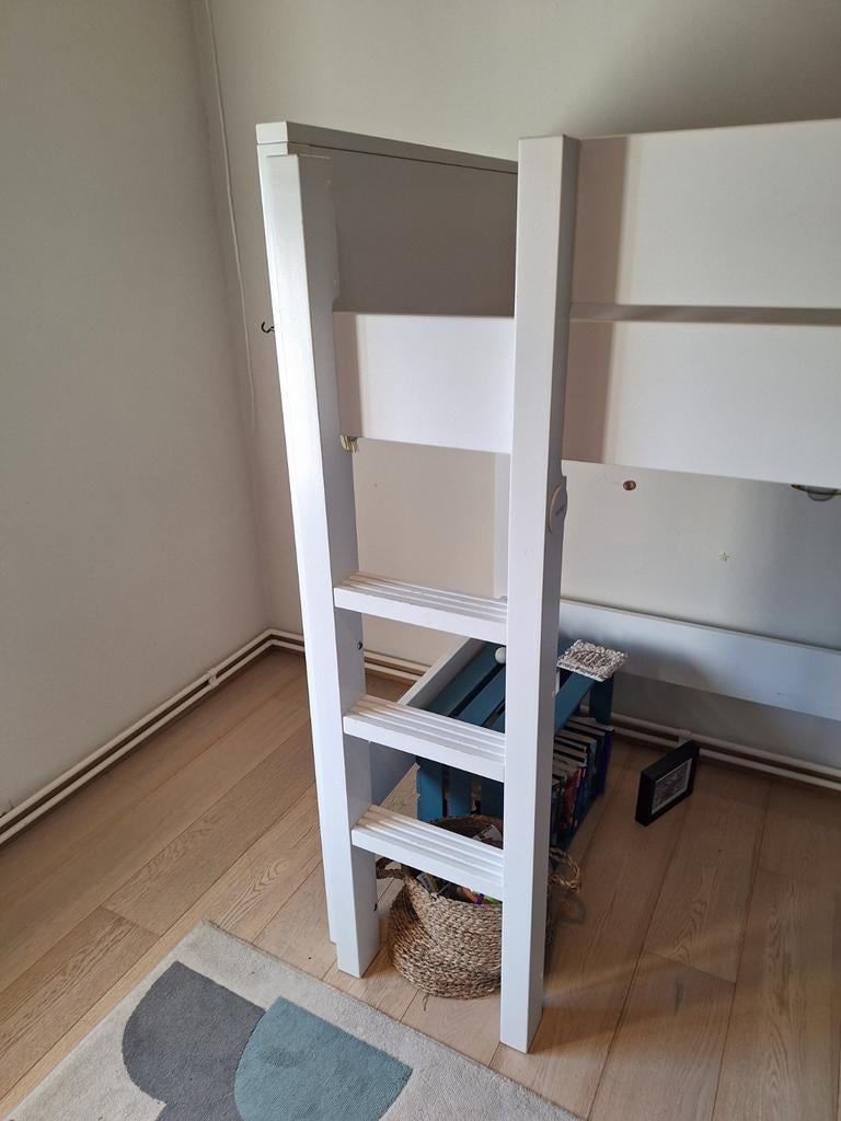 Lit mezzanine simple + matelas, Enfants & Bébés, Enlèvement, Lit mezzanine