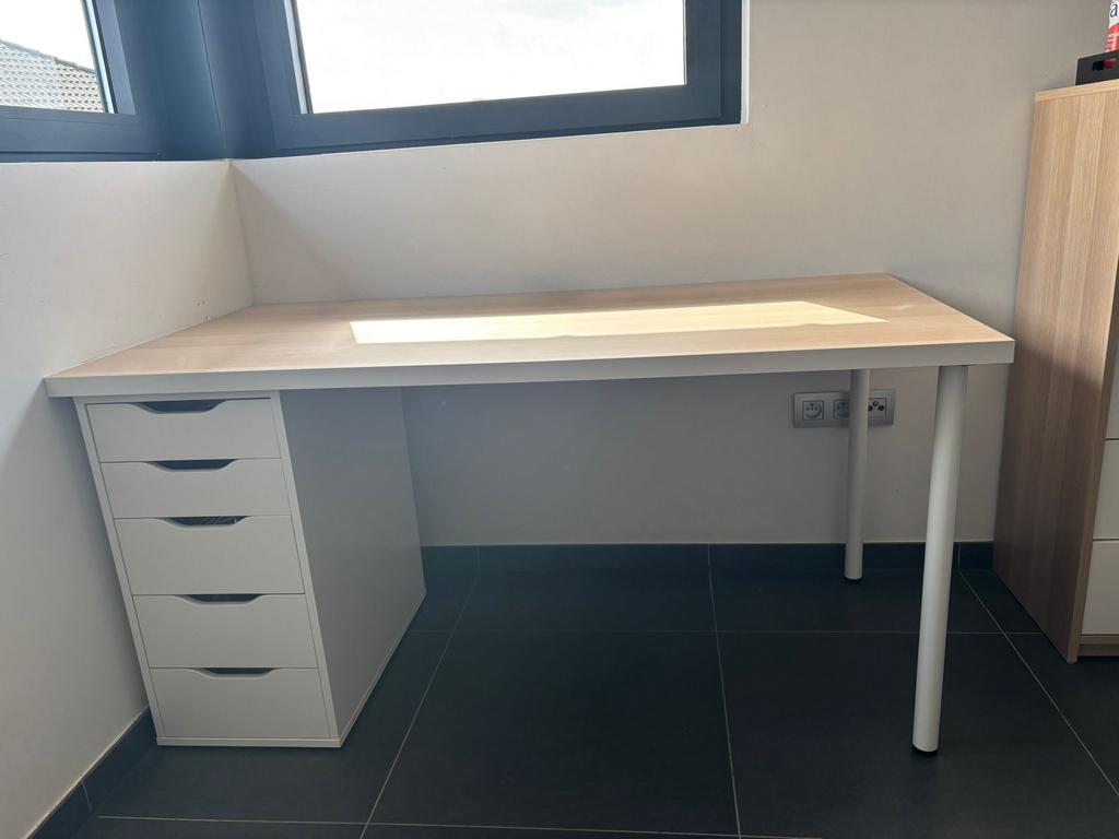 Bureau, Comme neuf, IKEA, Blanc, Espace de rangement