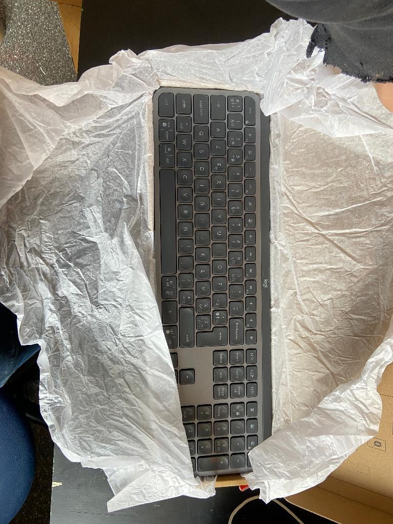 Logitech MX Keys S AZERTY toetsenbord, Computers en Software, Ergonomisch, Logitech, Ophalen of Verzenden, Zo goed als nieuw