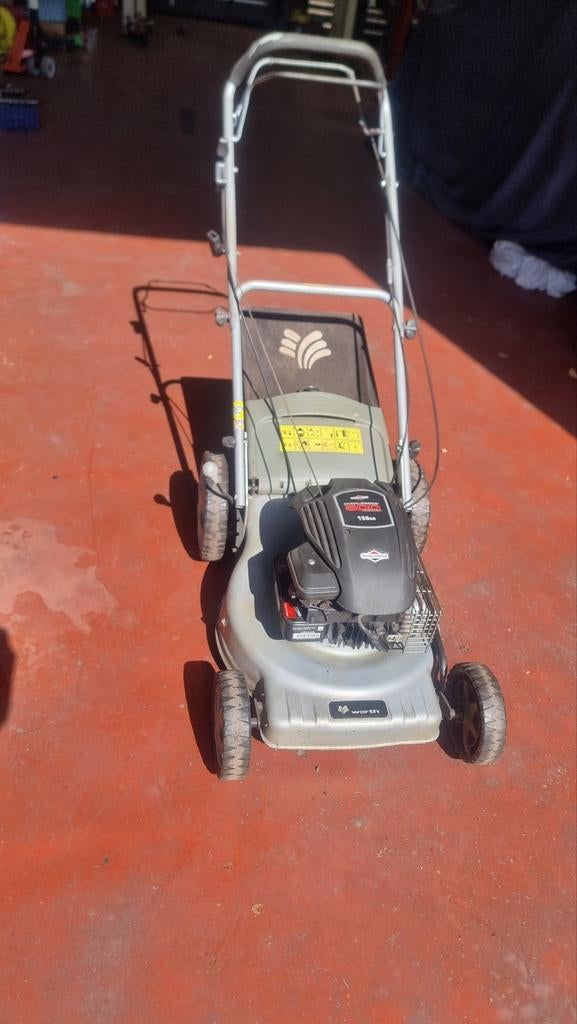 Grasmachine Worth zelftrekker met opvangbak, Tuin en Terras, Ophalen, Opvangbak