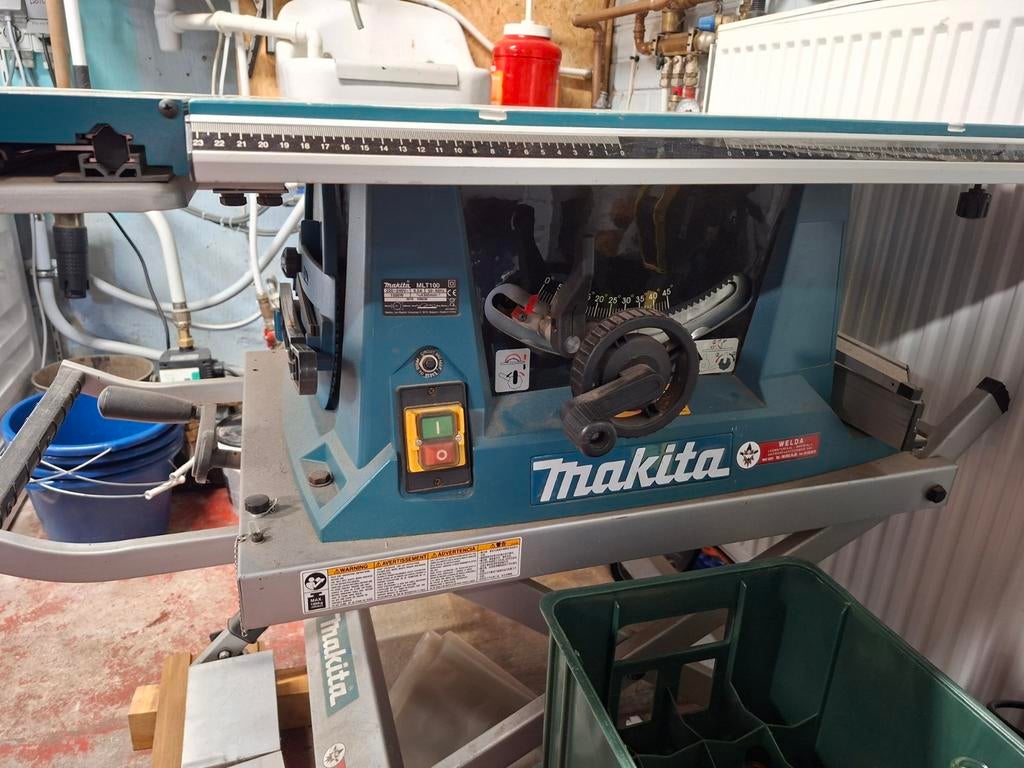 Paneel zaag makita, Ophalen