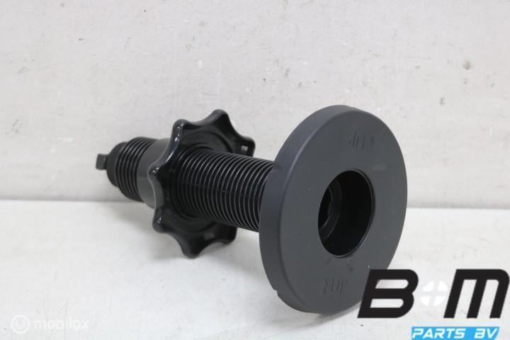 Bevestigingsbout subwoofer Audi A1 GB 82A803899, Gebruikt