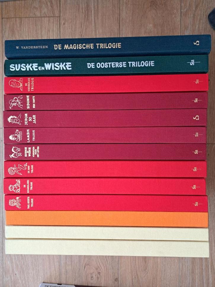 Reeks van 13 luxe trilogie's Suske en wiske met 11x opdracht, Boeken, Stripverhalen, Ophalen of Verzenden