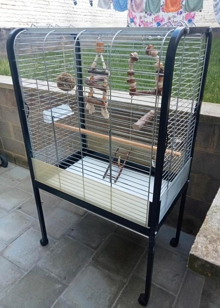 Grande cage perroquet avec accessoires, Animaux & Accessoires, Oiseaux | Cages & Volières, Comme neuf, Cage à oiseaux, Enlèvement