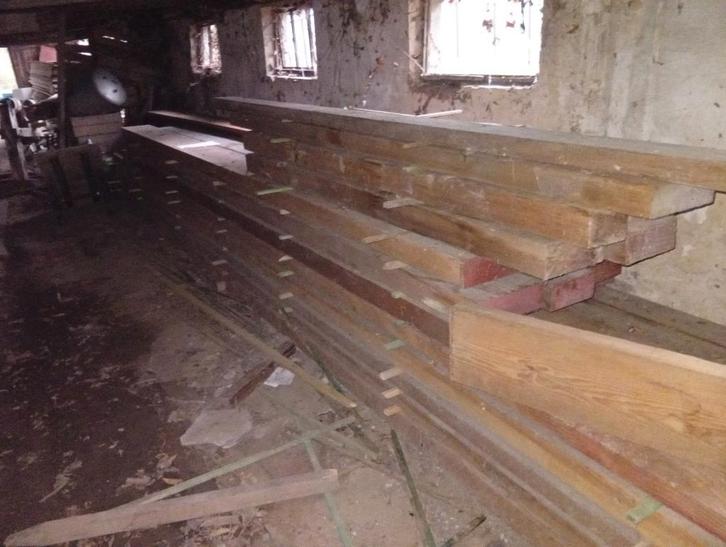 Lot Oregon kroon, Doe-het-zelf en Bouw, Hout en Planken, Zo goed als nieuw, Balk, Overige houtsoorten, 300 cm of meer, 50 mm of meer