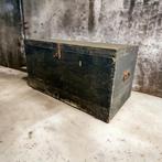 Vintage zwarte houten kist / coffee table / bijizettafel, Ophalen of Verzenden