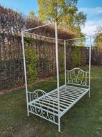 Fantastisch, metalen prinsessenhemelbed. 195 x 90 CM, Ophalen
