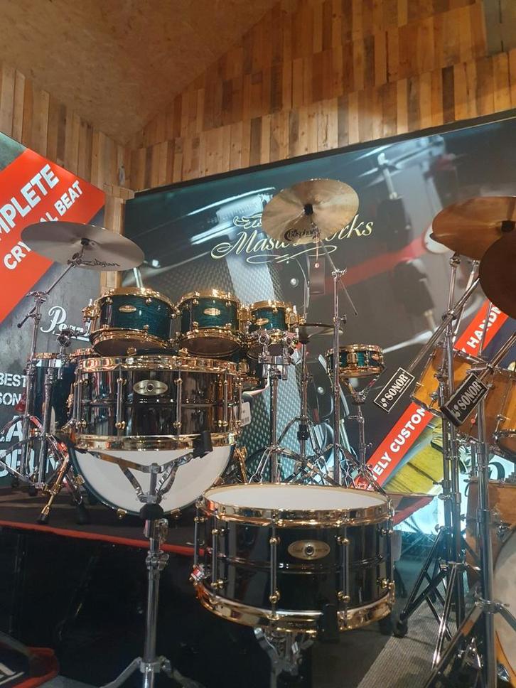 Pearl STHNSF1465 Limited Edition: de meest populaire snare, Muziek en Instrumenten, Drumstellen en Slagwerk, Nieuw, Pearl, Ophalen of Verzenden