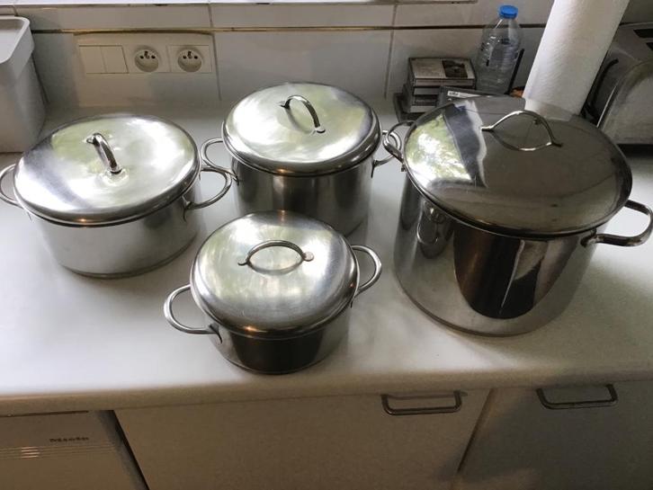 Kookpotten, Huis en Inrichting, Keuken | Potten en Pannen, Gebruikt, Kookpan of Snelkookpan, Inox, Keramische plaat, Ophalen