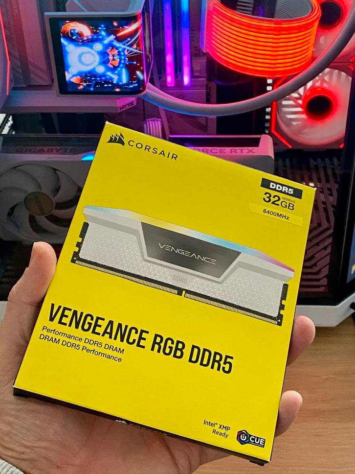 Corsair Vengeance RGB DDR5 32GB 2x16GB 6400MHz White (NIEUW), Computers en Software, RAM geheugen, Nieuw, Desktop, 32 GB, DDR5