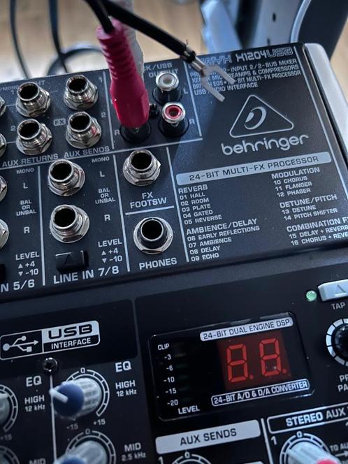 Behringer X1204 USB Mengtafel, Muziek en Instrumenten, Mengpanelen, Gebruikt, 5 tot 10 kanalen, Microfooningang, Ophalen of Verzenden