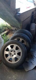 Audi 195/65R15 velgbanden (Audi a3, a4), Auto-onderdelen, Banden en Velgen, Ophalen, Gebruikt, All Season, Band(en)