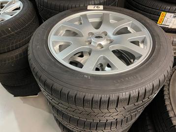 nr.76 4x Land Rover Range Rover velgen + winterbanden 255-50 beschikbaar voor biedingen