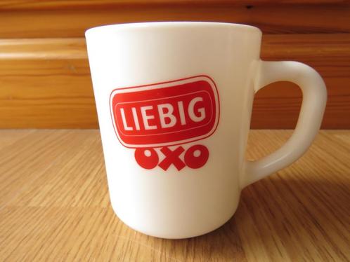 mug tasse Liebig Oxo en arcopal, Huis en Inrichting, Keuken | Servies, Zo goed als nieuw, Kop(pen) en/of Schotel(s), Ophalen of Verzenden