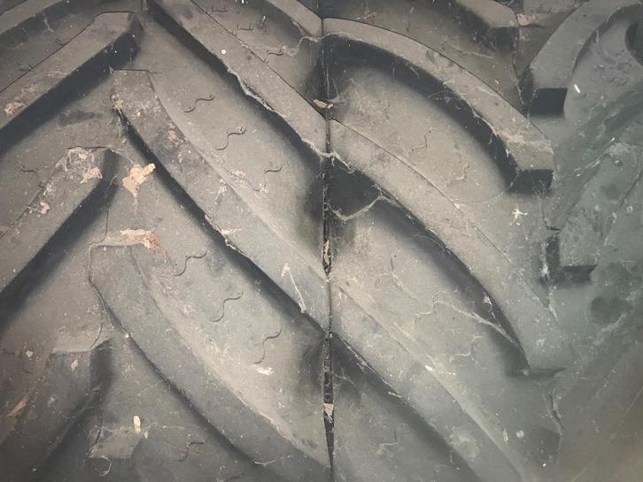 BKT 650/65R38 nieuw, op velg Fendt 816 818 822 824, Zakelijke goederen, Landbouw | Onderdelen | Banden, Velgen en Assen, Ophalen