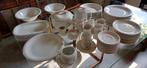Compleet vintage eet en koffieservies, 70 stuks, Antiek en Kunst, Ophalen