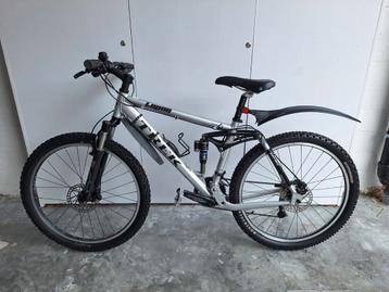 TREK LiQUid // FULL SUSPENSION // Hydraulische schijfremmen disponible aux enchères