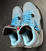 Jordan 4 Retro University Blue UNC, Ophalen of Verzenden, Zo goed als nieuw, Blauw