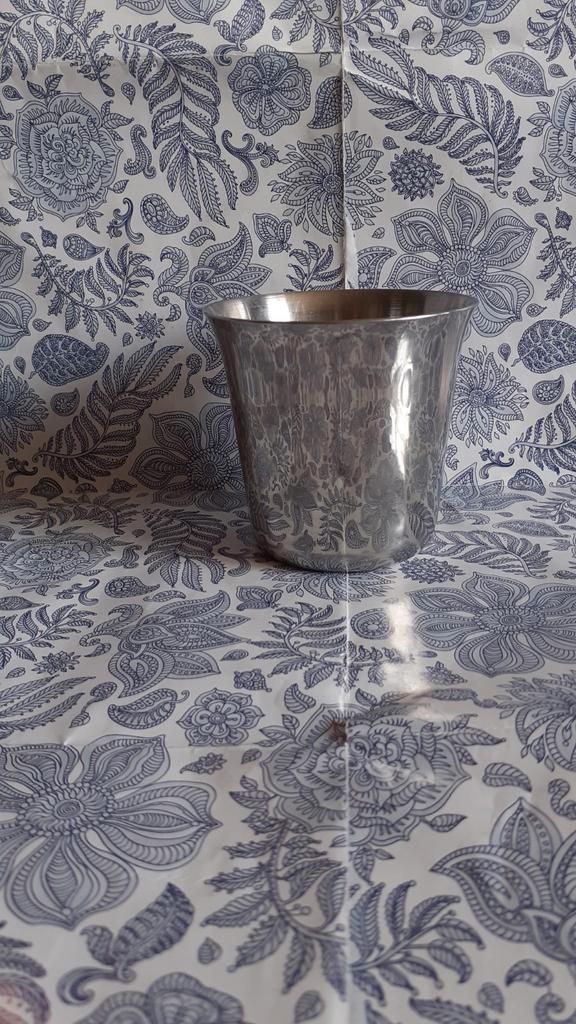 timbale de naissance en métal chromé, Antiquités & Art, Antiquités | Autres Antiquités, Enlèvement ou Envoi