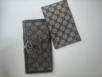 Vintage Gucci Monogram Set Portefeuille, Handtassen en Accessoires, Portemonnees, Ophalen of Verzenden, Zo goed als nieuw, Rood