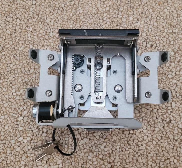 Touratech Support GPS Garmin Montana, Motos, Accessoires | Systèmes de navigation, Comme neuf, Enlèvement ou Envoi