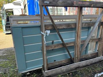 Voordeur hout 256 Hoogte x 120 Breedte beschikbaar voor biedingen